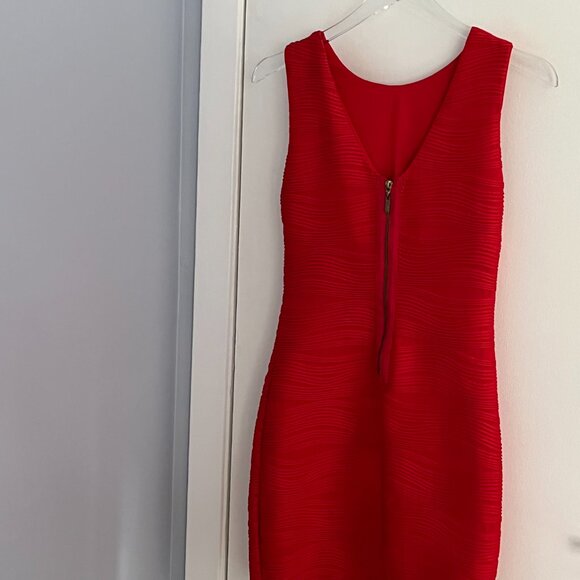Stunning Red Cocktail Dress - Picture 2 of 4